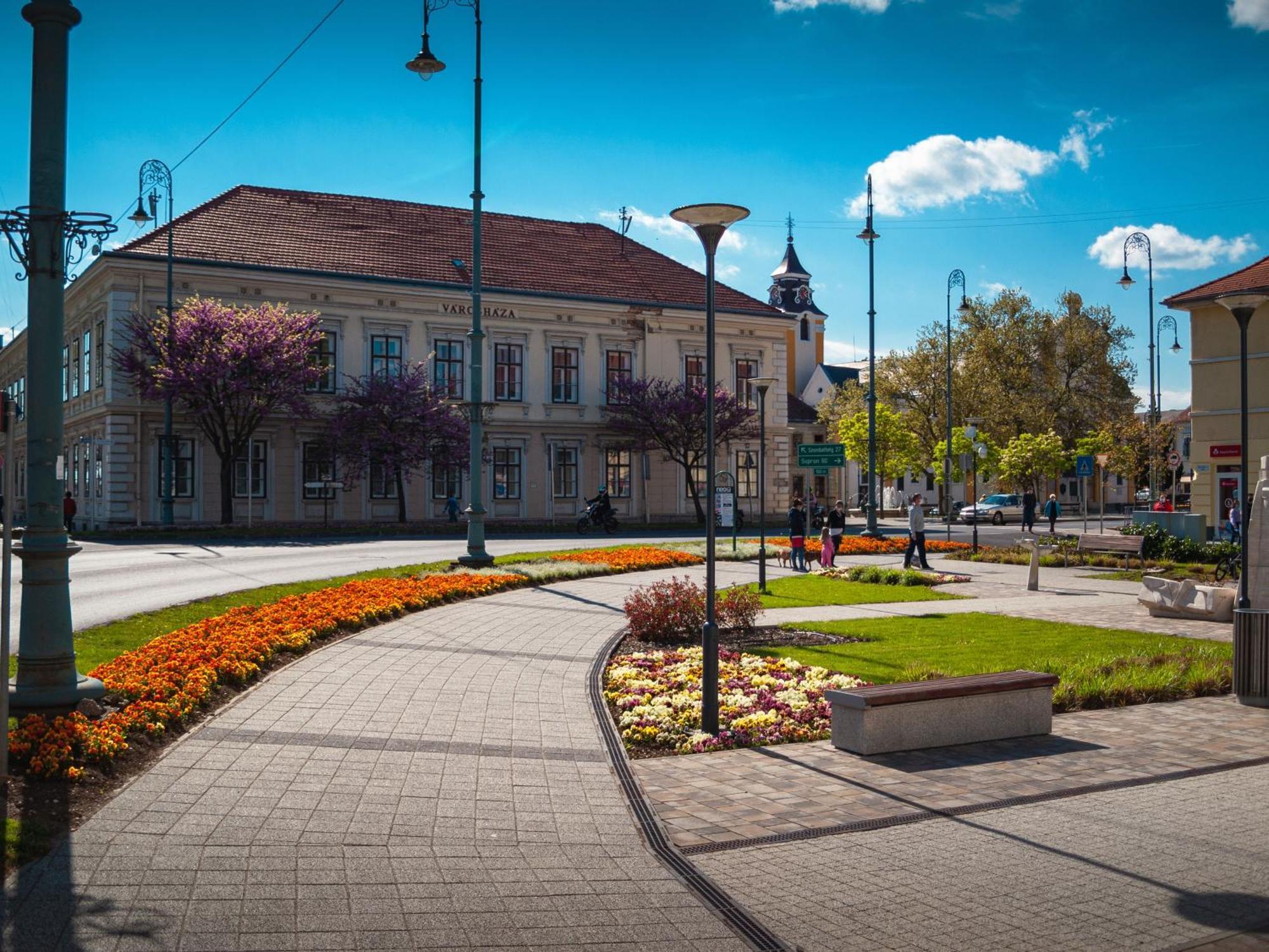 Berill Aparthotel Sárvár